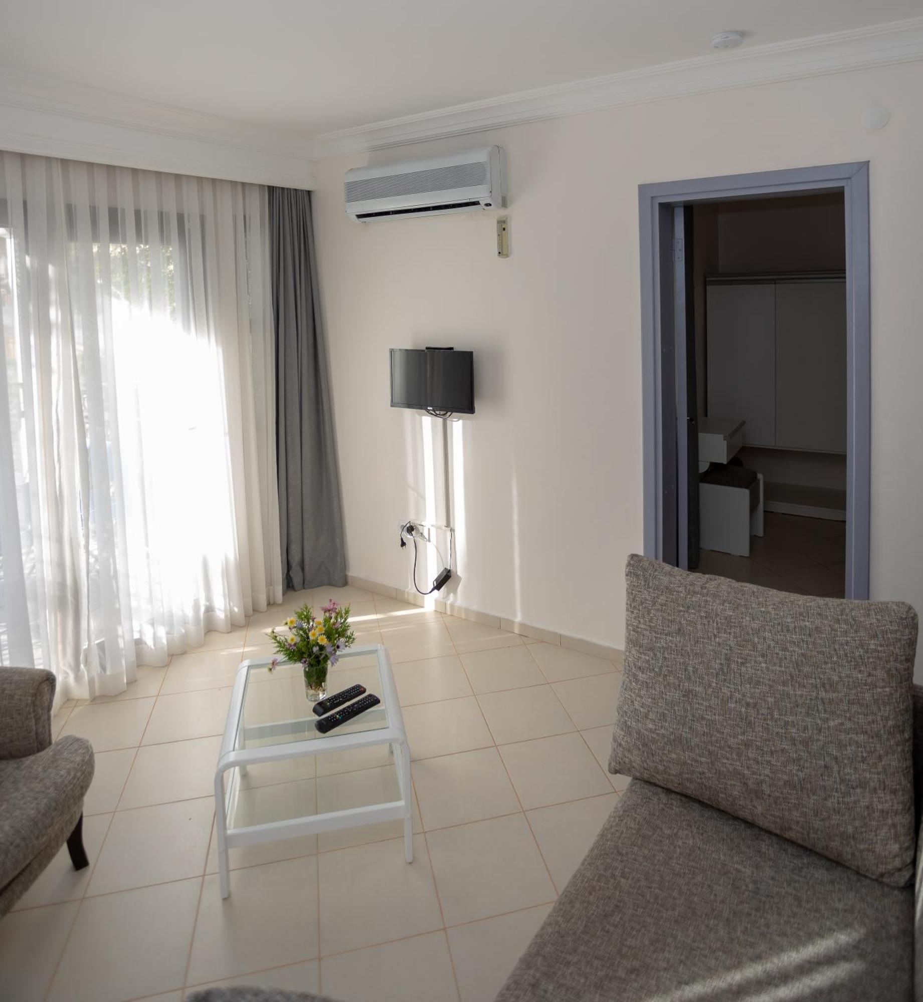 מרמריס Mitos Apartments מראה חיצוני תמונה